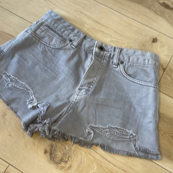 Free People Gray Cut Off Shorts Size 28 - Picture 4 of 9